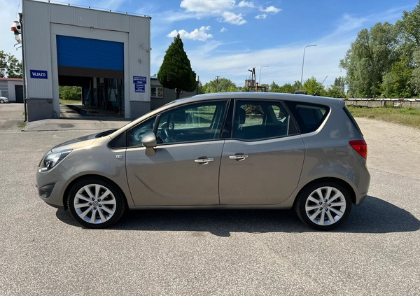 Opel Meriva cena 25950 przebieg: 146000, rok produkcji 2012 z Konin małe 562